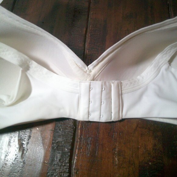 Warners Wire Free Lift Bra for Tees Sz 38B Invisible wire-free bra  New w/tags - Picture 5 of 5